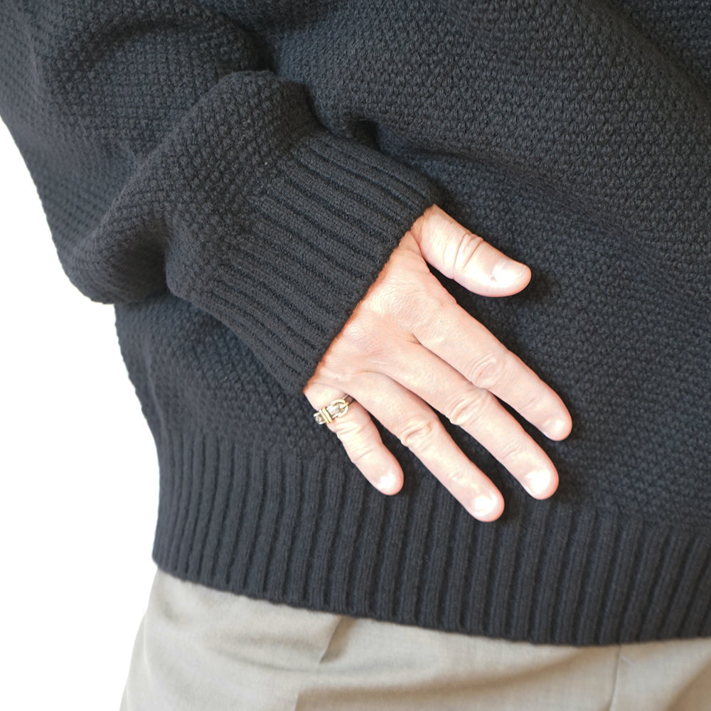 ATON - LAMBS WOOL CREWNECK SWEATER