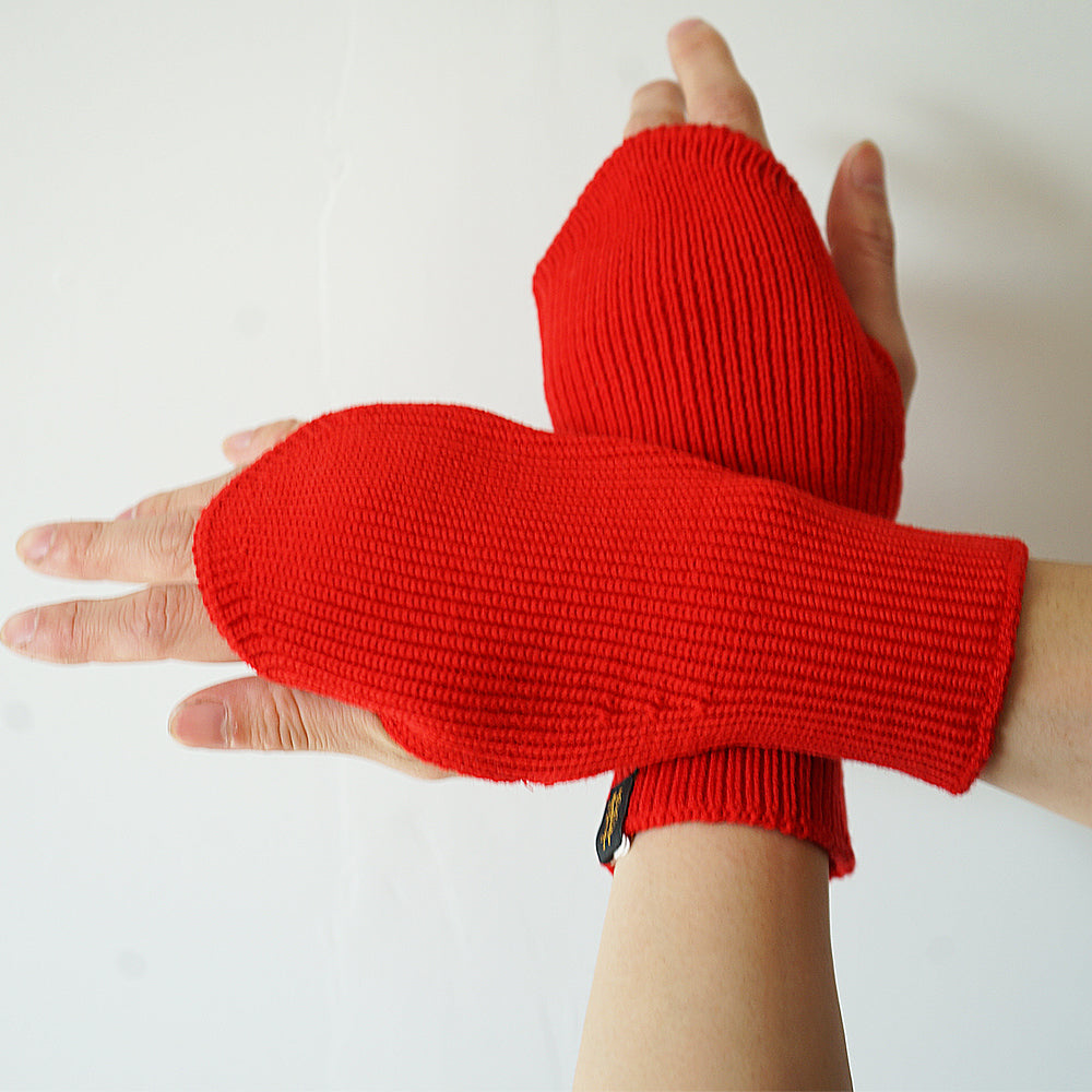 BATONER - SOLID WOOL HAND WARMER