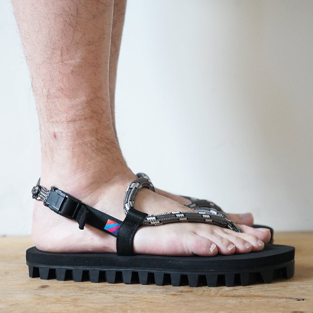 is-ness - Suicoke x is-ness GUT KAT-2-ISN