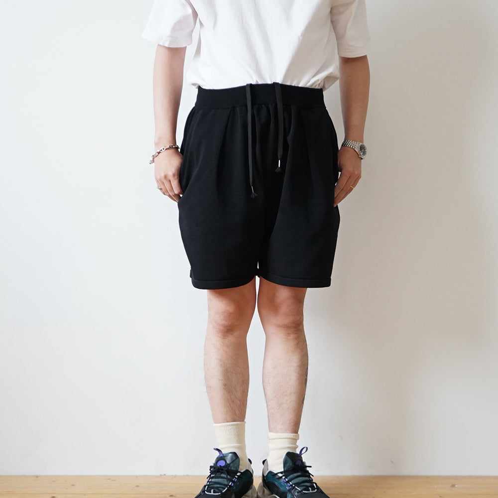 is-ness - KNIT TUCK SHORTS