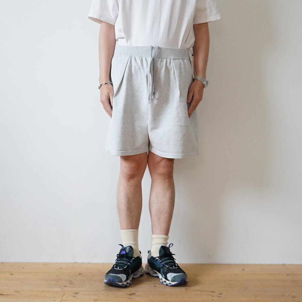 is-ness - KNIT TUCK SHORTS