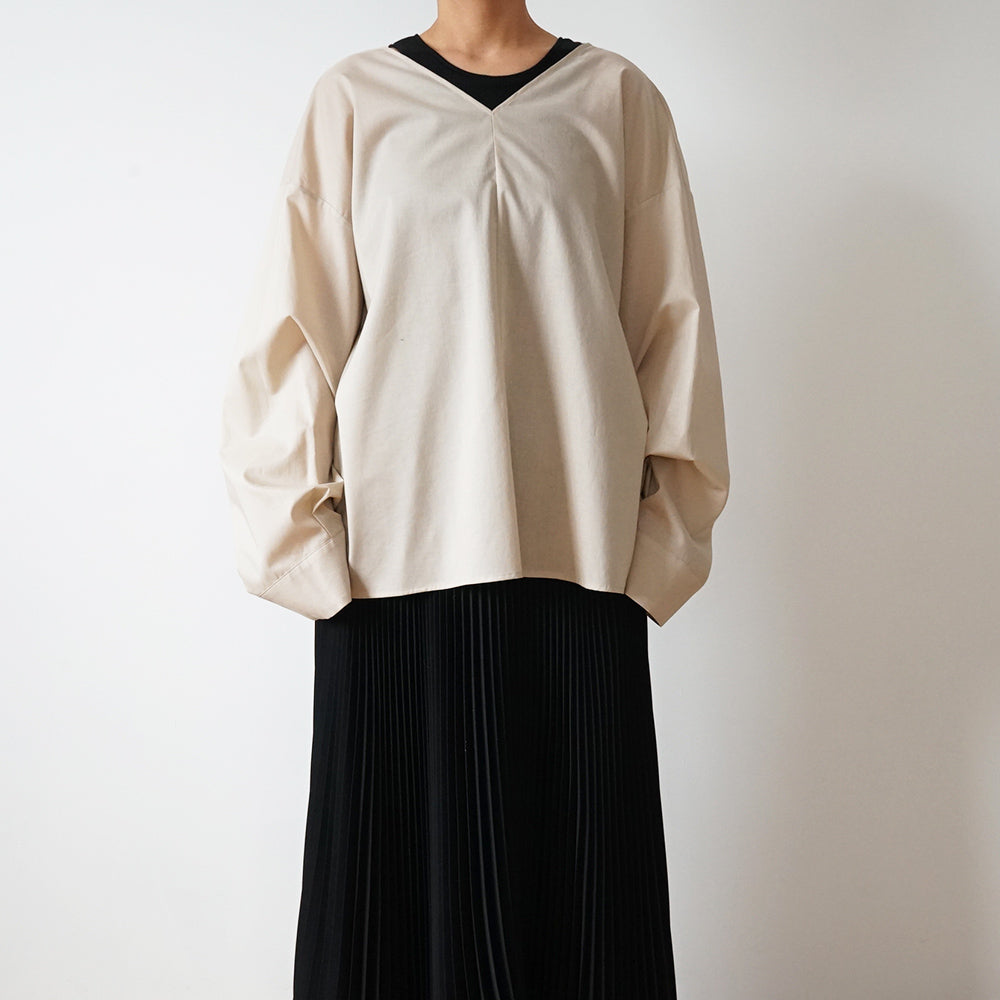 Graphpaper - Silicon Lawn V-Neck Blouse