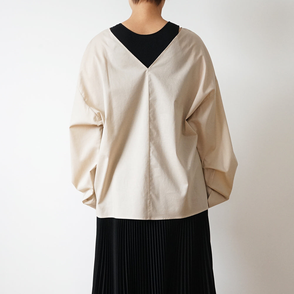 Graphpaper - Silicon Lawn V-Neck Blouse