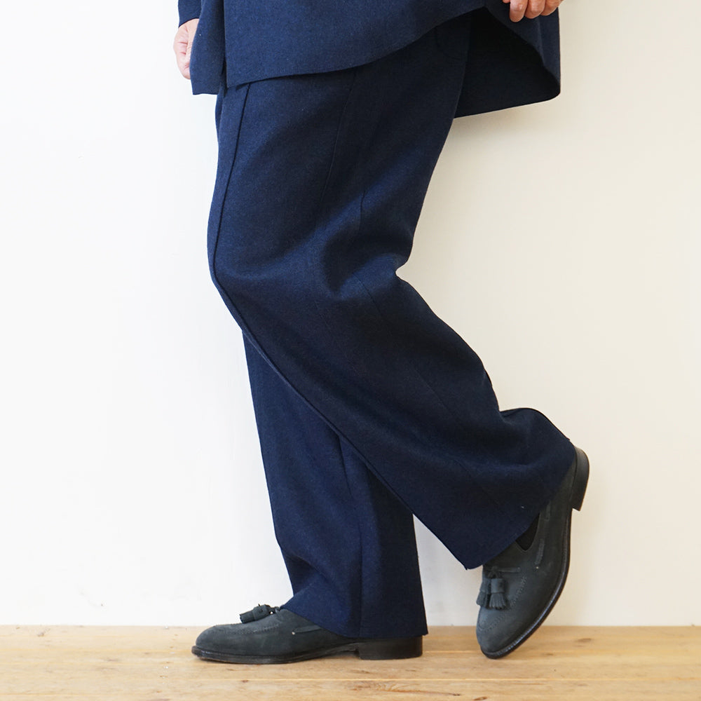 Men / Cale – IN MY BOOK STORE