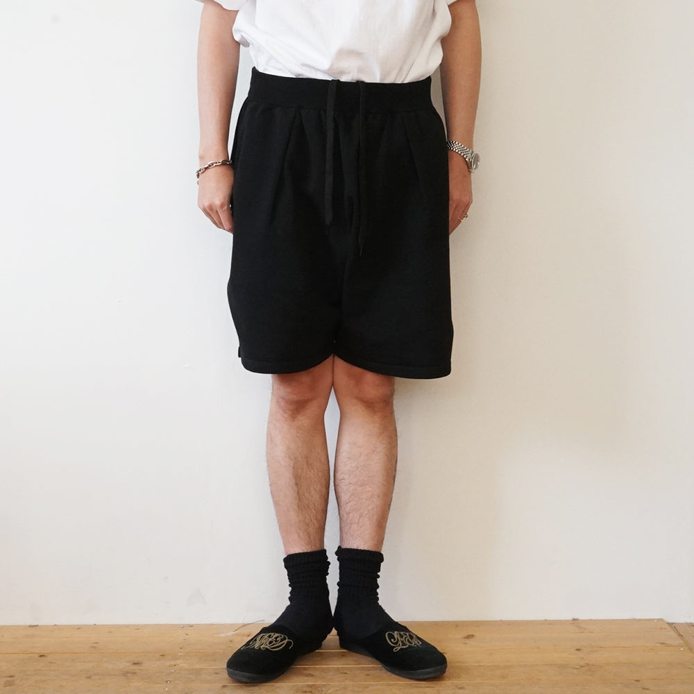 is-ness - KNIT TUCK SHORTS