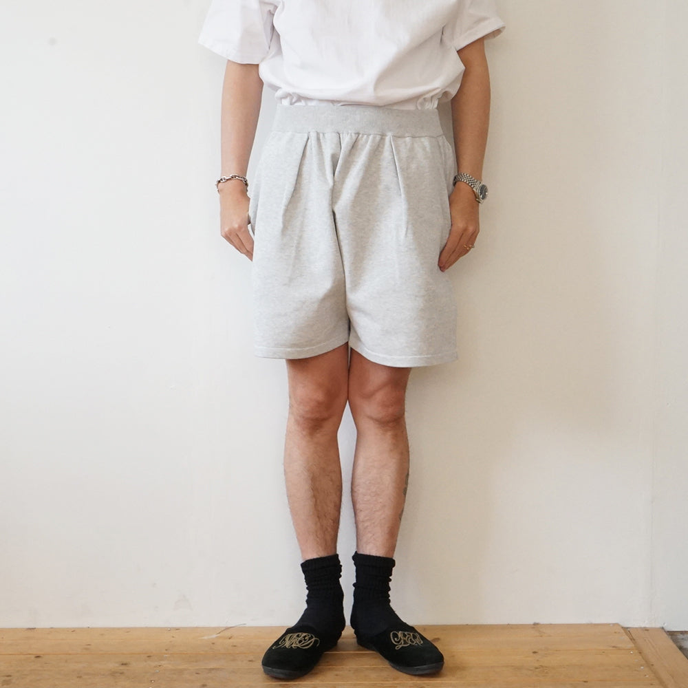 is-ness - KNIT TUCK SHORTS