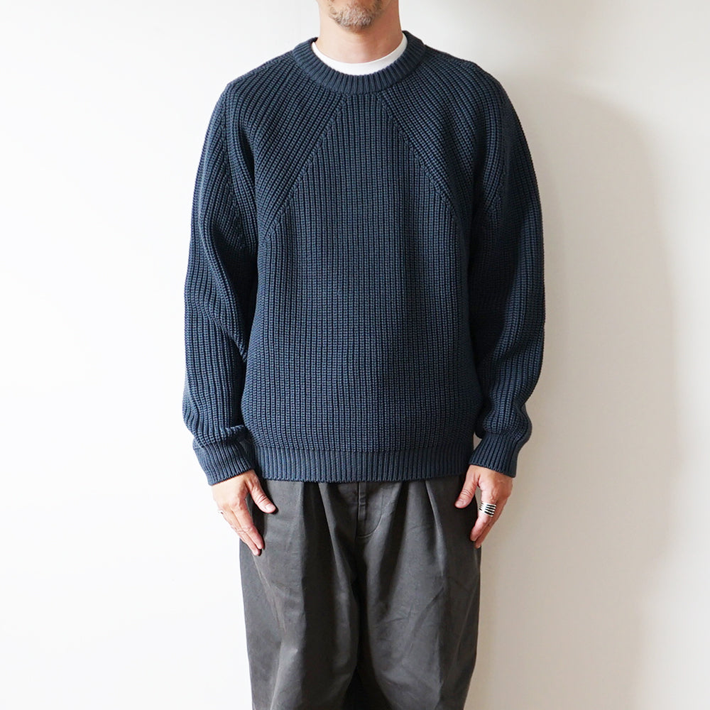 BATONER - SIGNATURE CREW NECK
