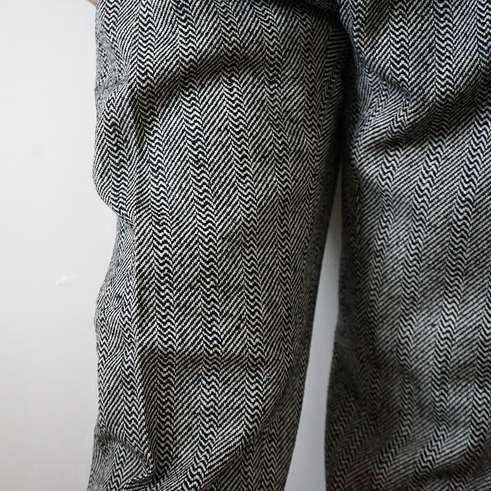 NEAT - Random Herringbone Wide