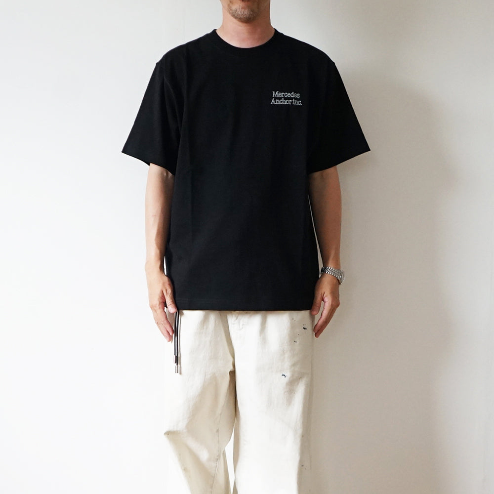Mercedes Anchor inc. - OUTLINE LOGO TEE