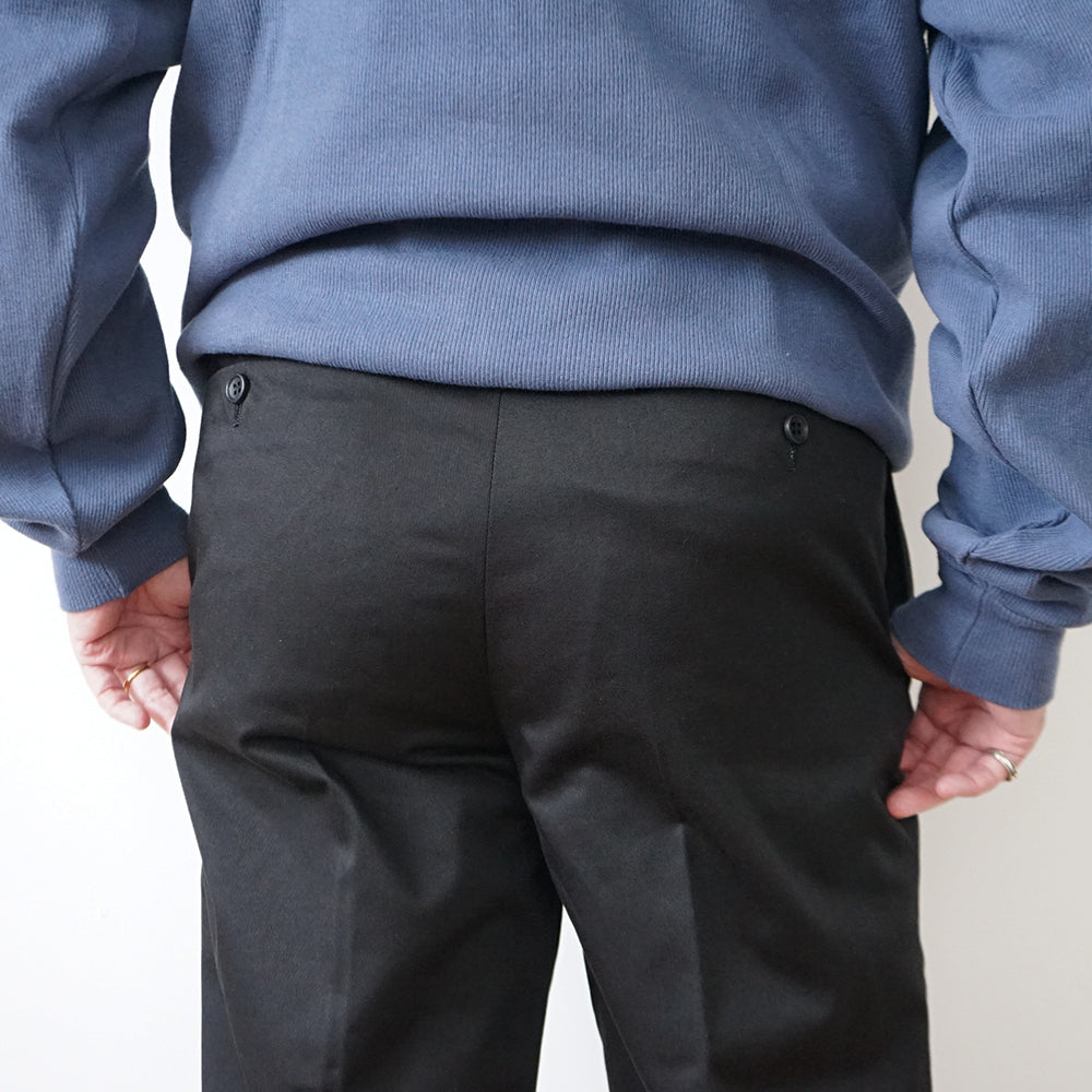 FOUNDOUR - T/C TWILL TUCK TROUSERS