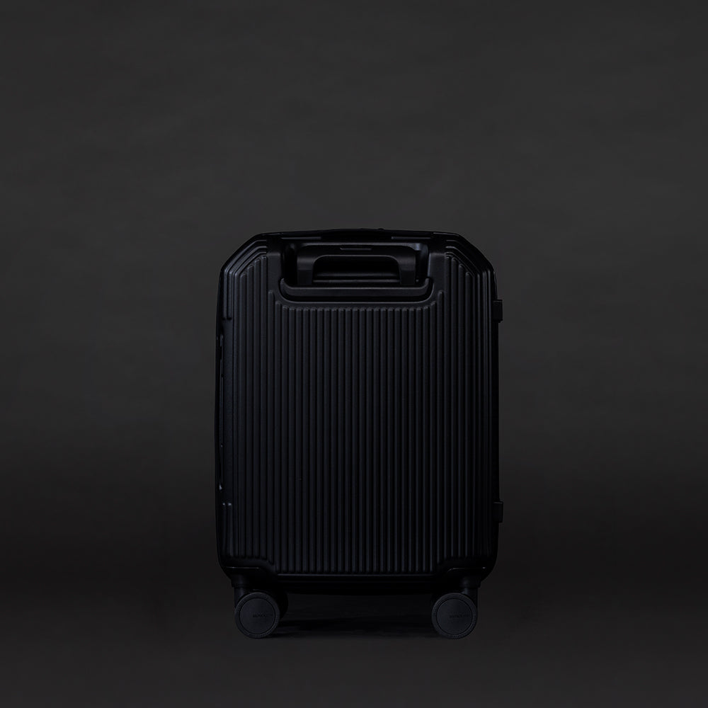 MONOLITH - SUITCASE PRO OCTA 30