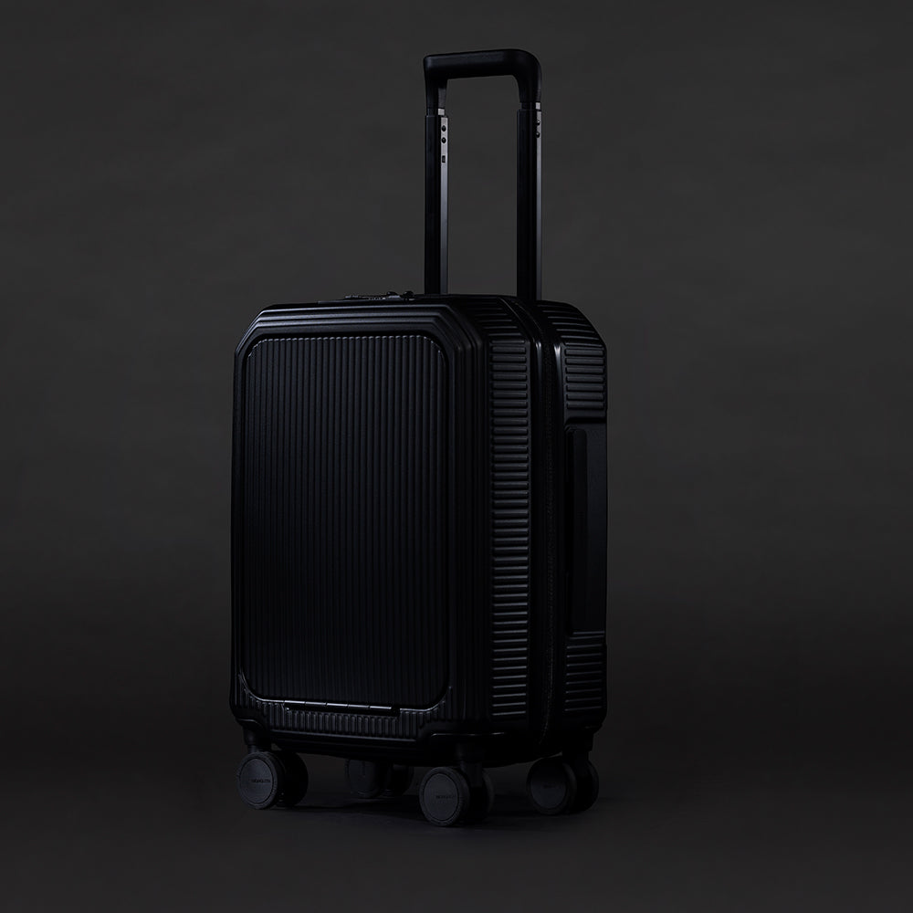 MONOLITH - SUITCASE PRO OCTA 30