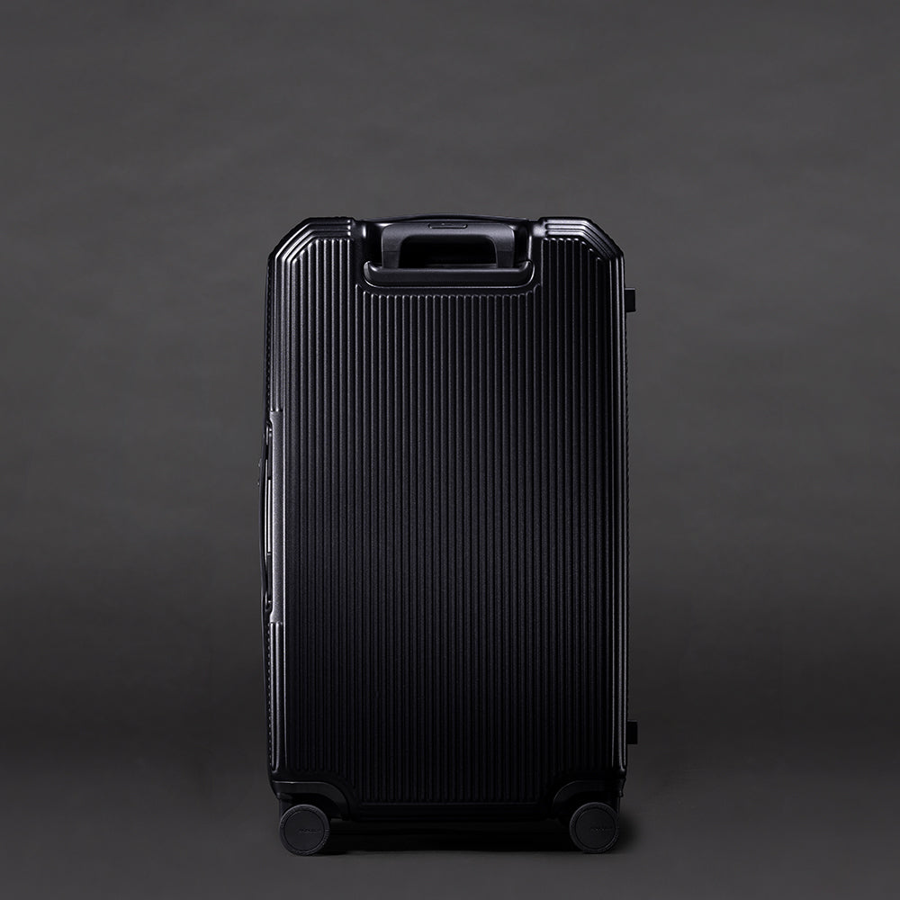 MONOLITH - SUITCASE PRO OCTA 90 – IN MY BOOK STORE