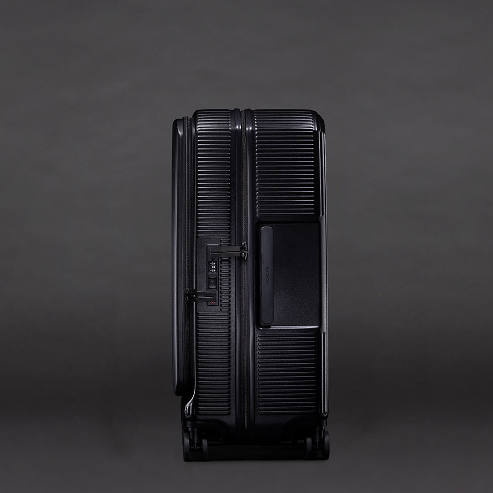 MONOLITH - SUITCASE PRO OCTA 90 – IN MY BOOK STORE