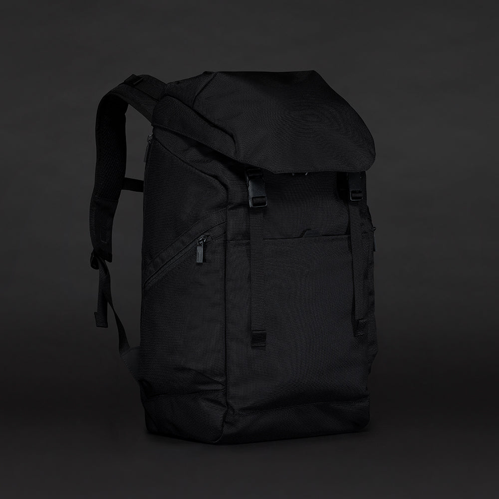 MONOLITH - BACKPACK PRO FLAP L – IN MY BOOK STORE