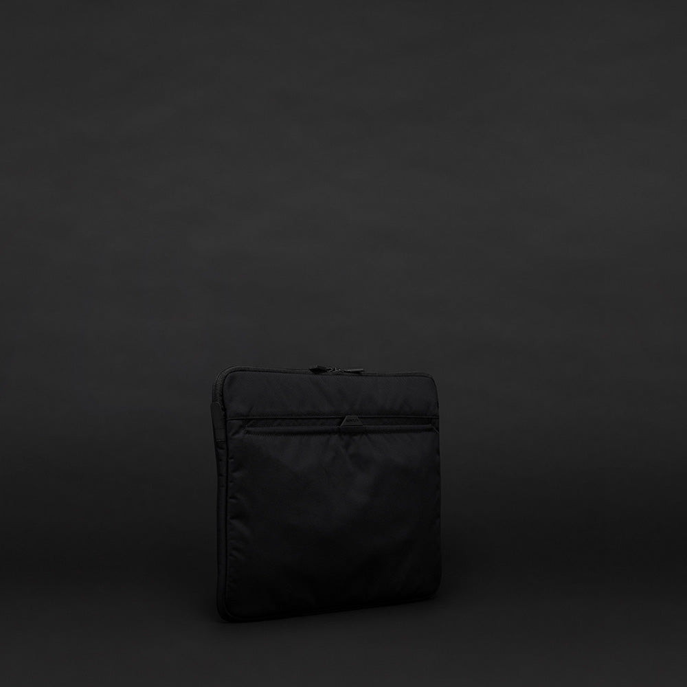 MONOLITH - PC CASE STANDARD 13