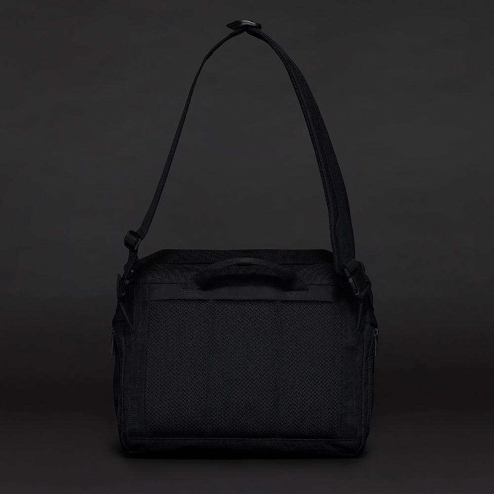 MONOLITH - SHOULDER PRO FLAP M