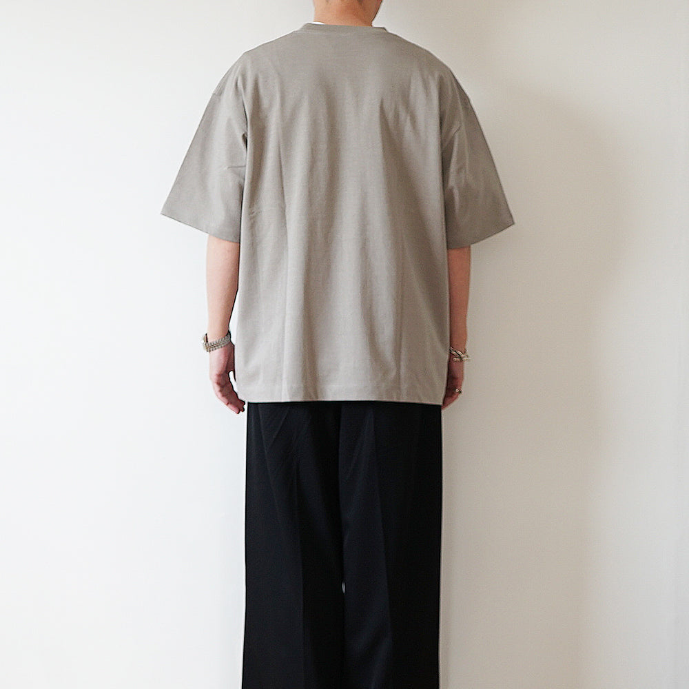 FRESCA PLATE LOOSE FIT T-SHIRT
