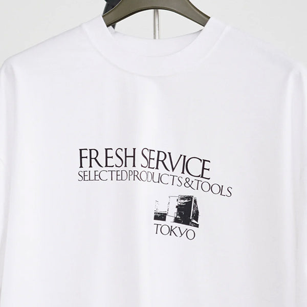 Fresh Service - FS PRINTED TEE ”SIGNGNBOARD”