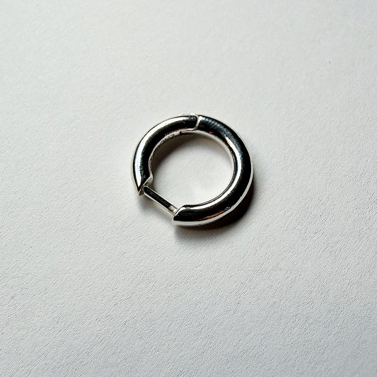 END CUSTOM JEWELLERS - Echo Hoop Pierce